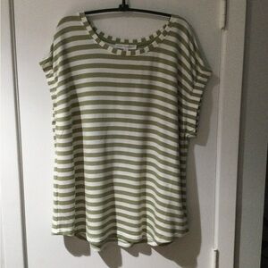 Relaxed Stripe Short Sleeve Tee in Olive & White